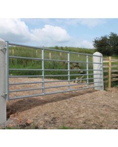 Ashbourne 7 Rail Metal Gate - 3660mm